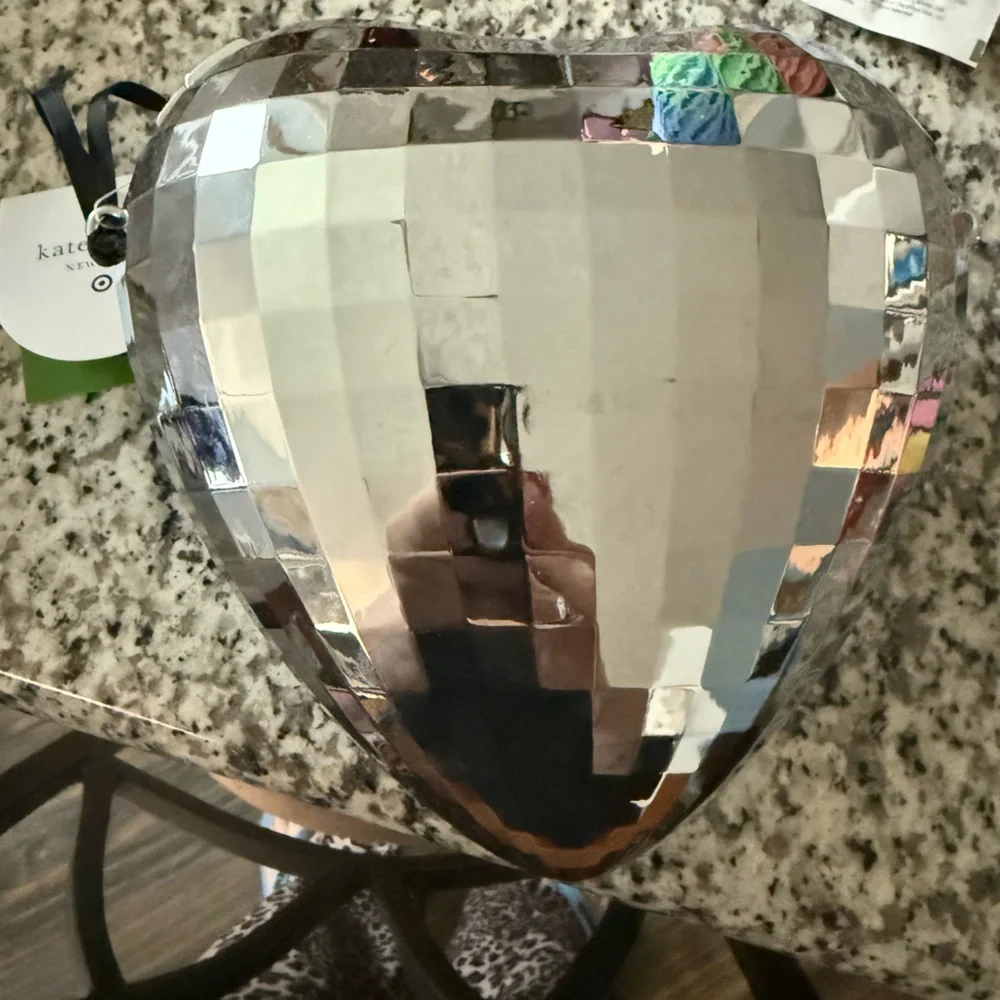 Kate Spade‎ Silver Heart-Shaped bag